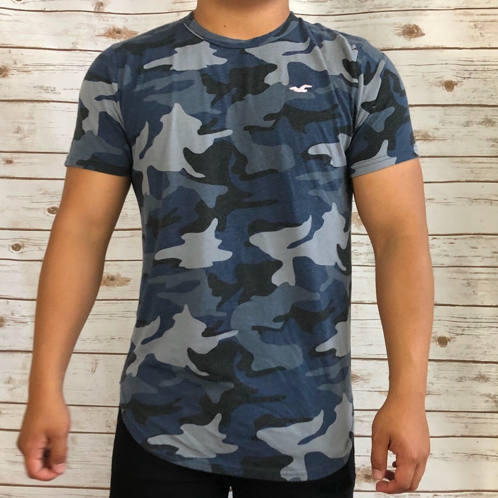 Hollister Curved Hem T-Shirt